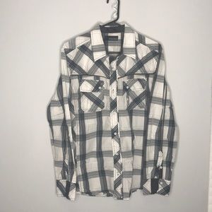 Like new shirt. Men’s size Large Slim Fit.